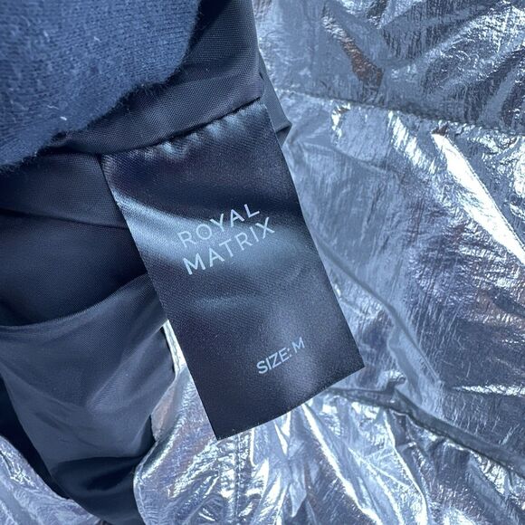 Royal Matrix Sz M Silver Puffer Jacket Metallic Future Core NWT New - Picture 7 of 9